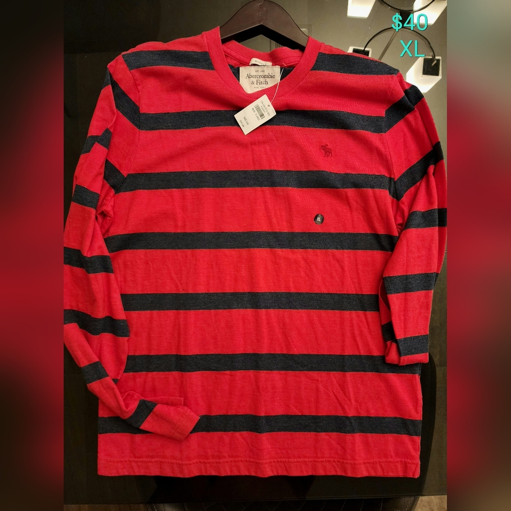 XL Abercrombie muscle long sleeve shirt